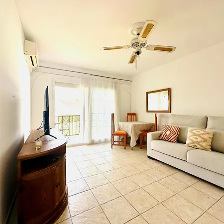 Bajo Con Terraza En La Costa Del Sol Apartment